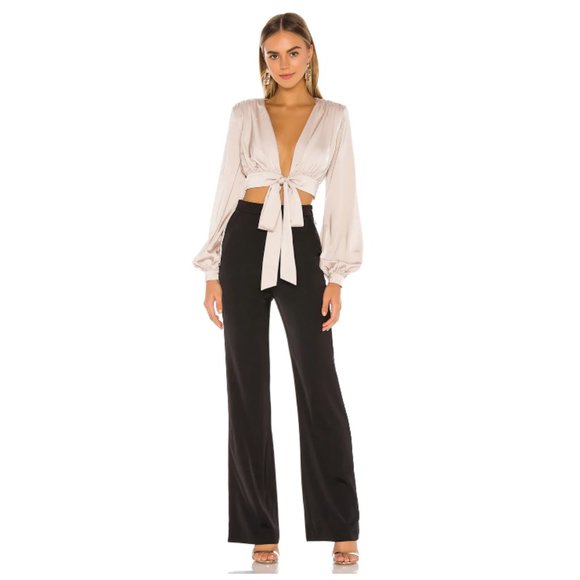 BNWT Revolve x NBD Imogen Tie Front Long Sleeve Top in Champagne S - Picture 3 of 13